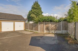 Garage and parking- click for photo gallery